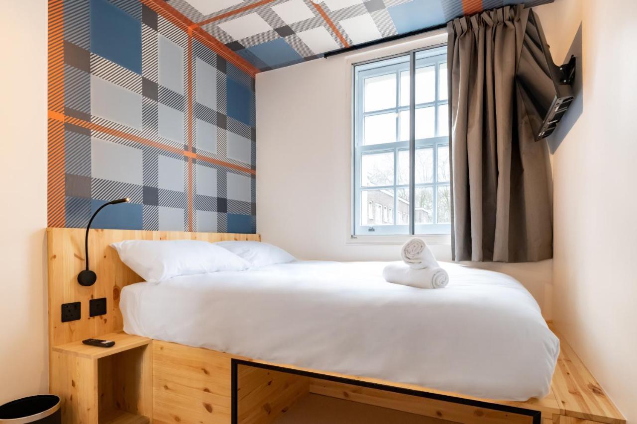 Easyhotel Paddington London Exterior photo
